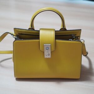 Marc Jacob’s leather handbag